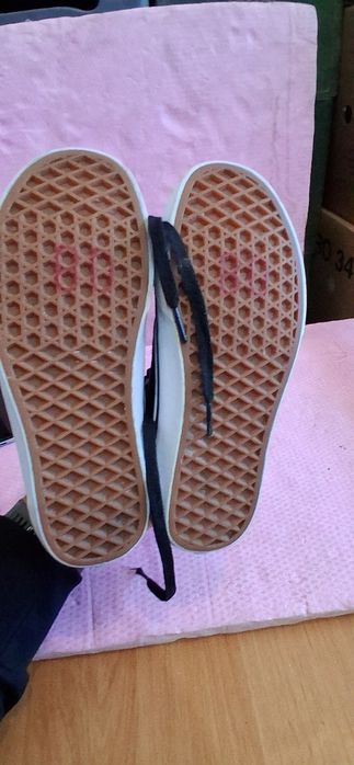 Teniși Vans din piele marimea 36