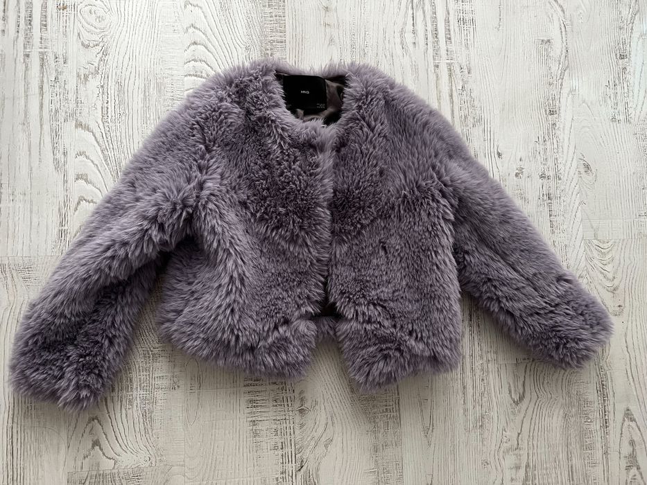 Пухкаво палто MANGO