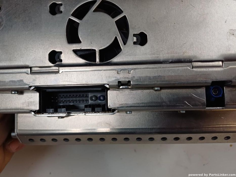 Cd Player Auto Mercedes-Benz S-Class Ii (W221, C215) [ 2005 - 2013 ] Oem A2218702486