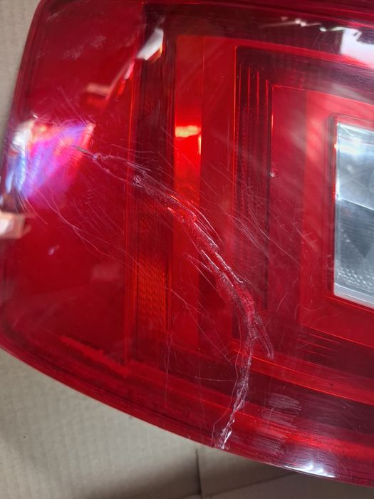 Фонарь левый Шкода Октавия А7