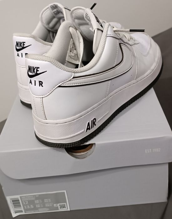 Nike Air Force 1 оригинални  EU46.кожени