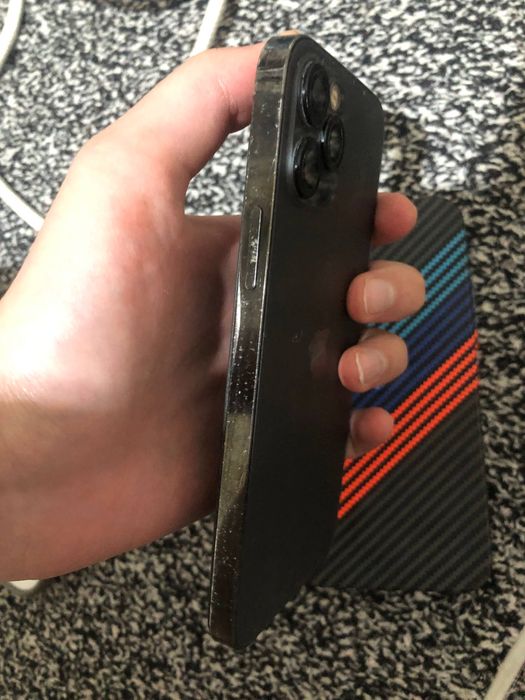 Iphone 12 pro срочно продается