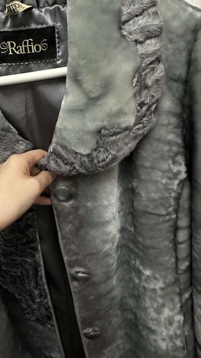 Шуба серая теплая натуральная