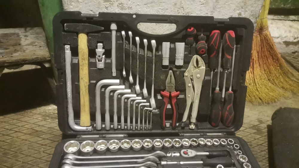 Продам      срочно