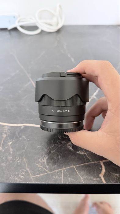 Продам Sony Zv E10