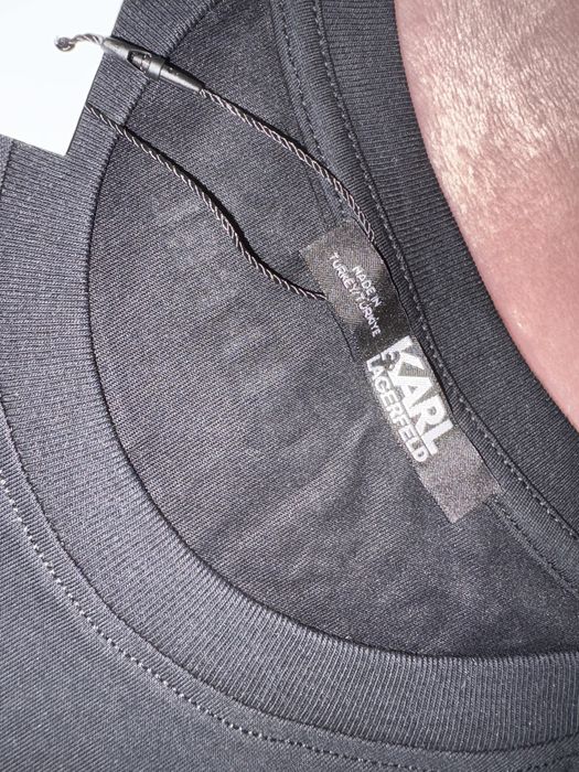 Tricou Karl LagerFeld S eticheta negru roz alb Noi nepurtati  New