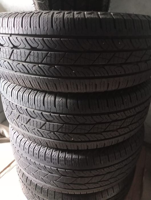 Продам шины летние 255/70/15 NEXEN