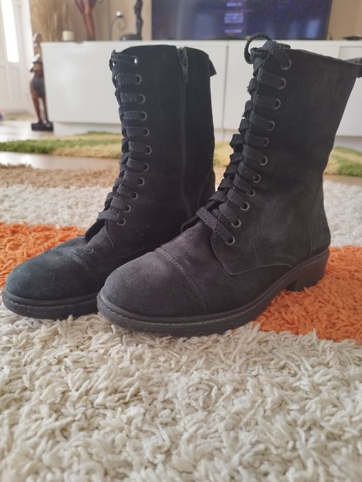 Ghete negre piele întoarsă