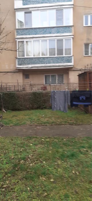 Vand apartament 2 camere