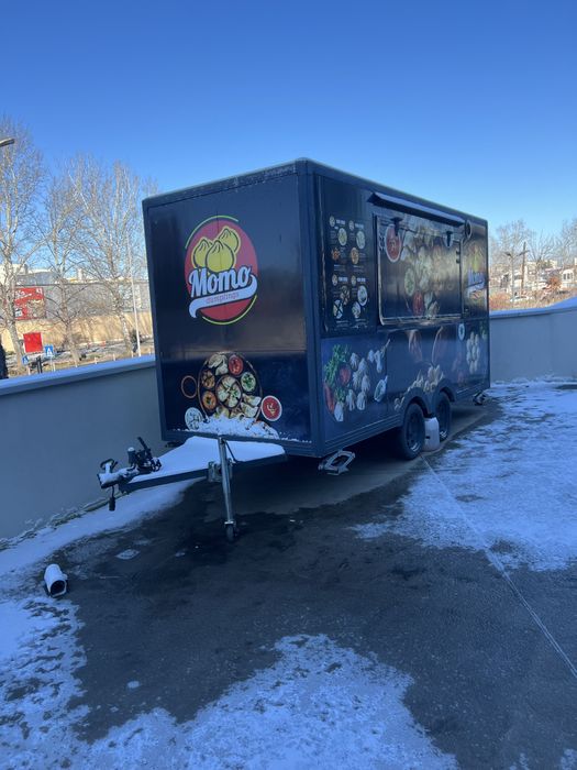 Vand food truck pentru locatie fixa!