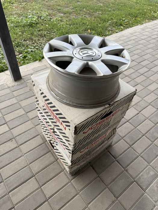 Диски R16 на Volkswagen