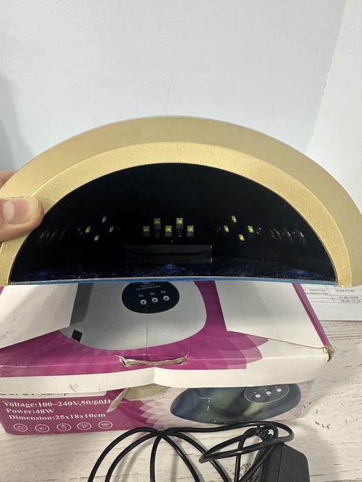 Лампа для маникюра