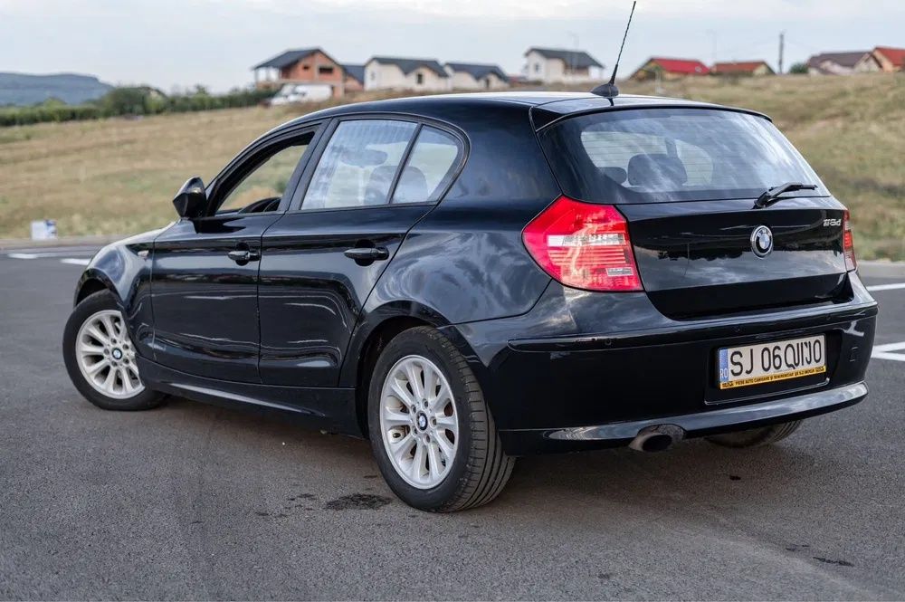 Vând sau schimb BMW seria 1 e87, 2.0 TDI 143 CP, 189.000 KM reali