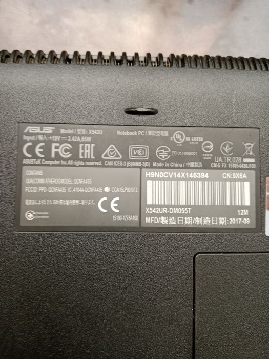 Ноубук asus x 542u.