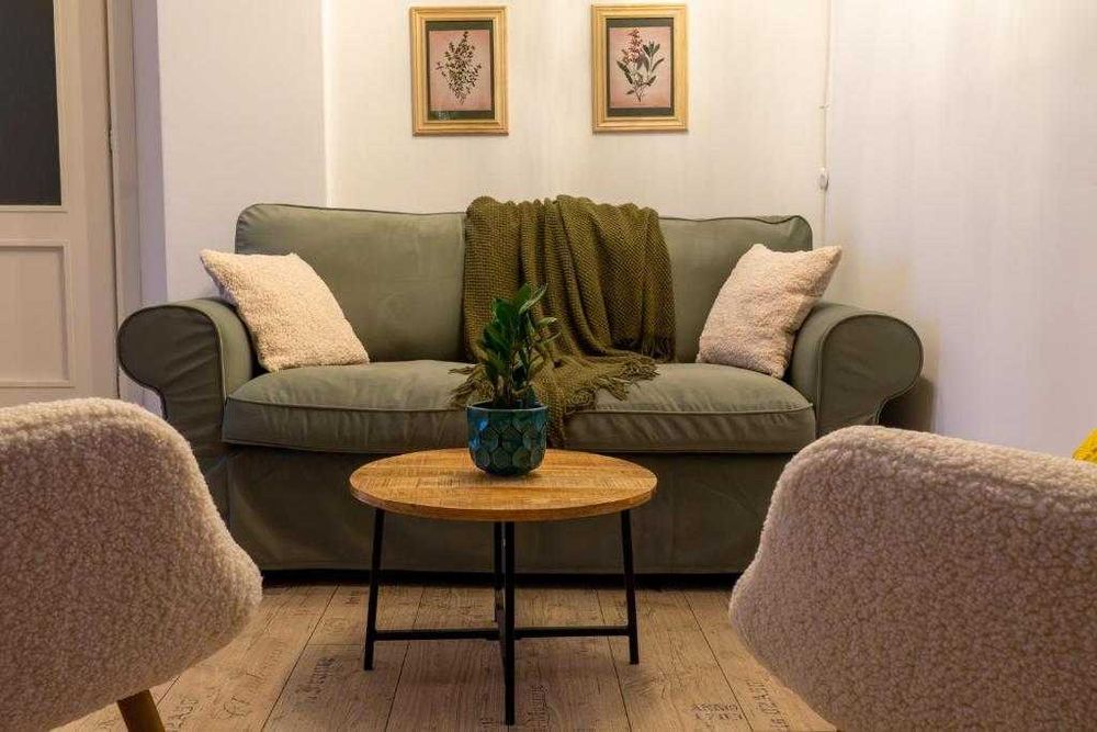 Apartament 3 camere - Central - De închiriat