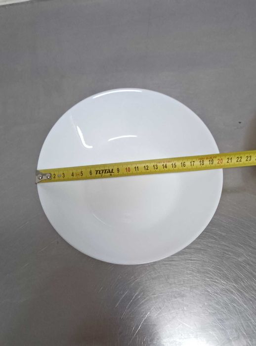 Лот от Чинии и купи чаши