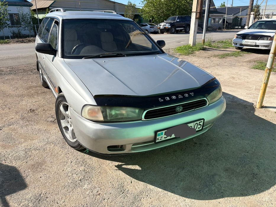 Машина subaru legacy