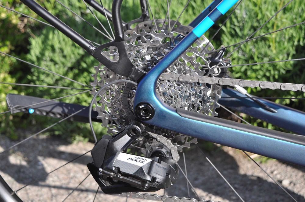 Cube Nulane Hybrid C:62 SLX 400X FE- карбонов електрически велосипед