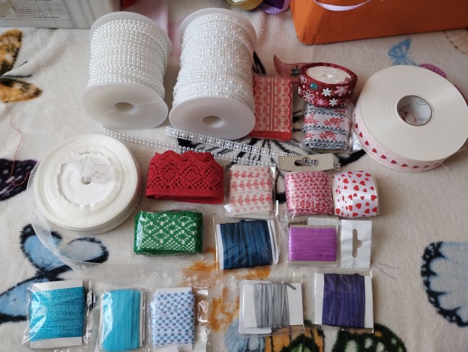 Panglica și decorațiuni Crăciun