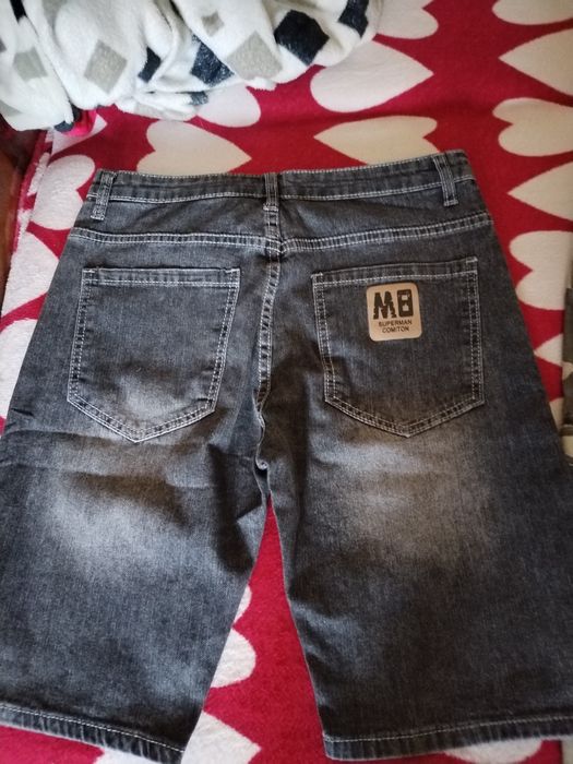 Pantaloni scurți bărbați