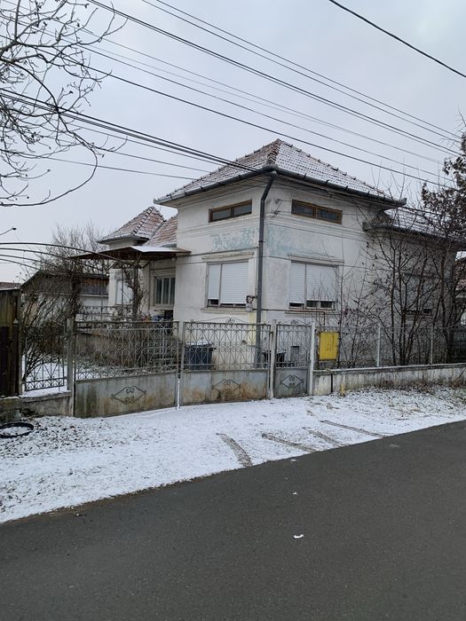 Vand casa cu gradina in Apahida