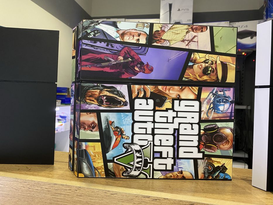 Playstation 4 1TB 2 джойстика +12игр