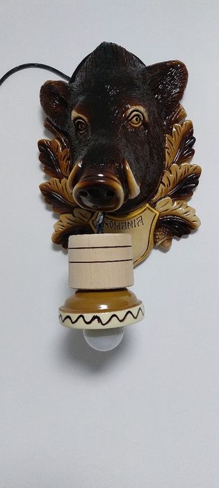 Aplica de perete cu cap de animale