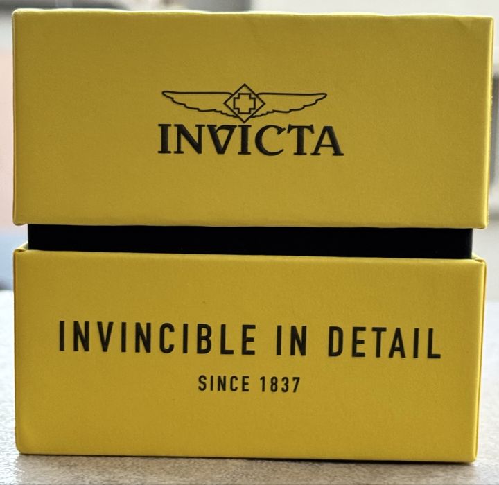 Мъжки масовник Invicta/ Инвикта