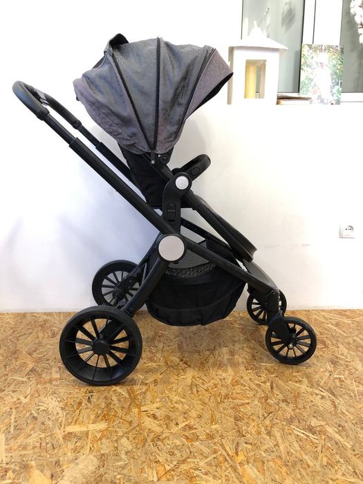 Детская коляска, в хорошем состоянии 3 в 1