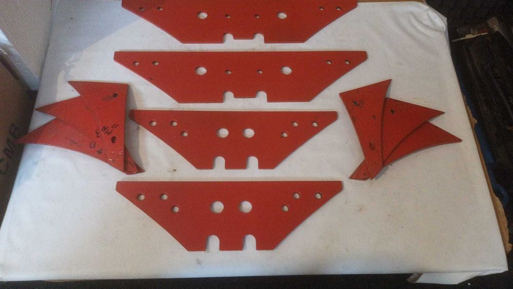 Plaz lung pentru plug Kverneland