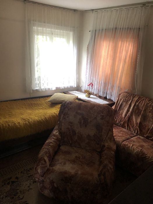 Продавам къща гр.Дипница