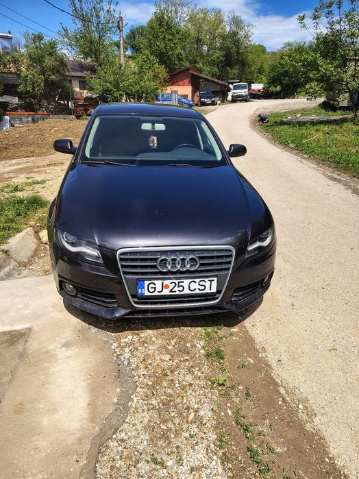 AUDI A4 0 — imagine 3