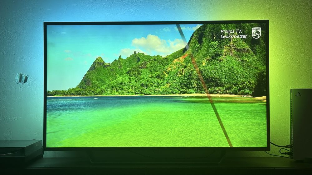 55" Philips 4K Ultra HD Android TV с 3-странен Ambilight