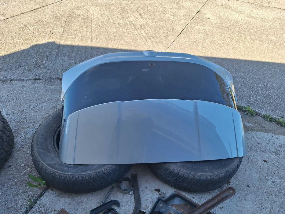 Nissan Qashqai J12 от 2021-2025 Година Заден Капак Със Стъкло Нисан