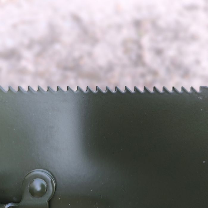 Лопата с кирка и трион за риболов/къмпинг НОВА