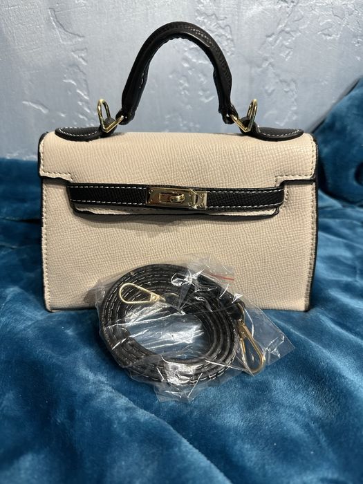 Disponibile pr stoc cu livrare imediata