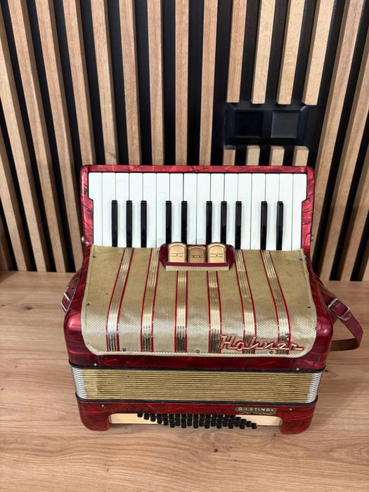 Acordeon Hohner Concerto cu 48 de basi