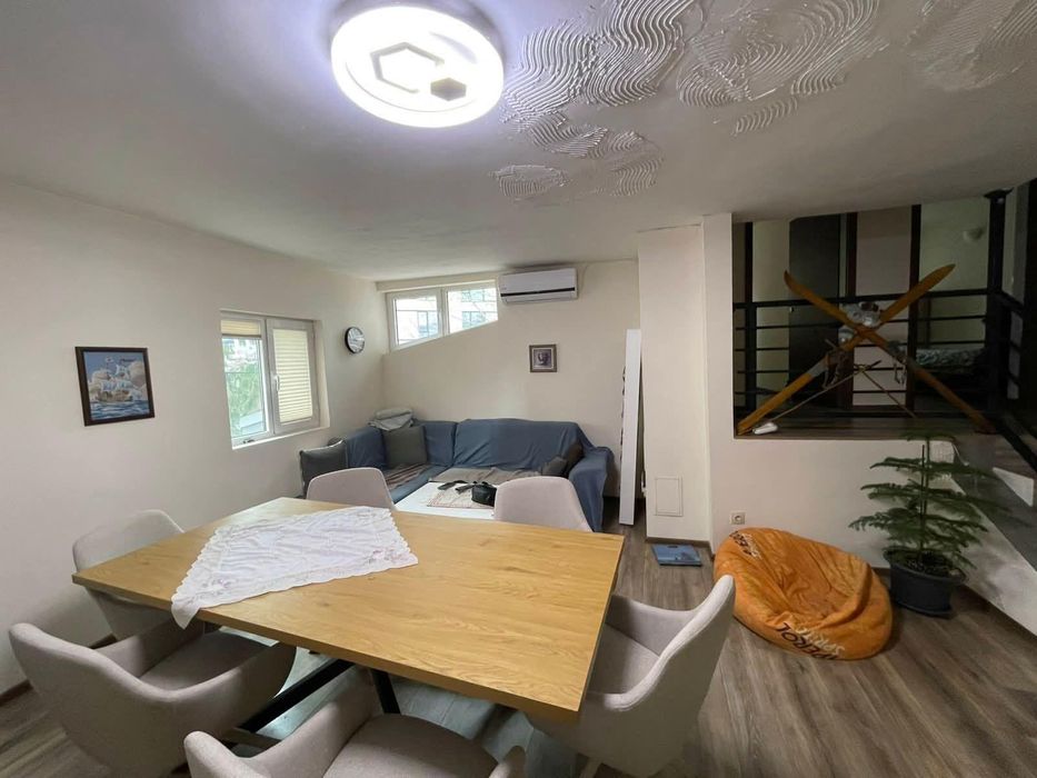 Тристаен апартамент в ж.к. Младост 2