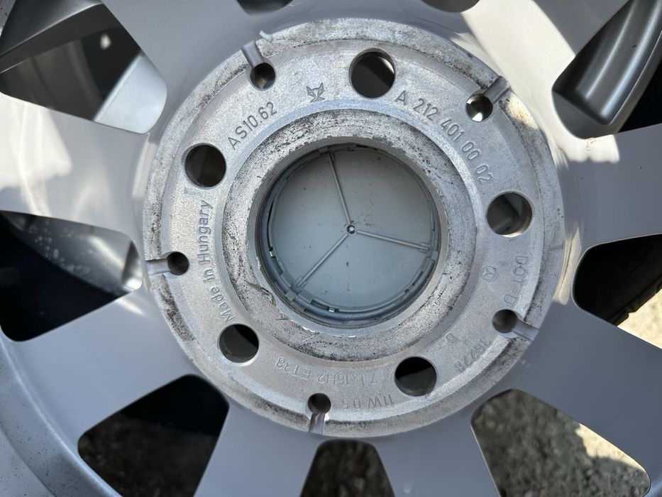 Джанти с гуми за е-клас