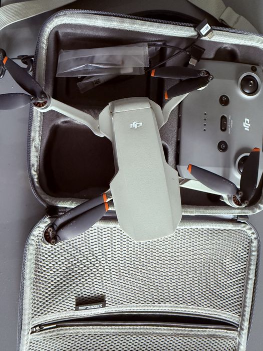 Drona DJI Mini 2 SE