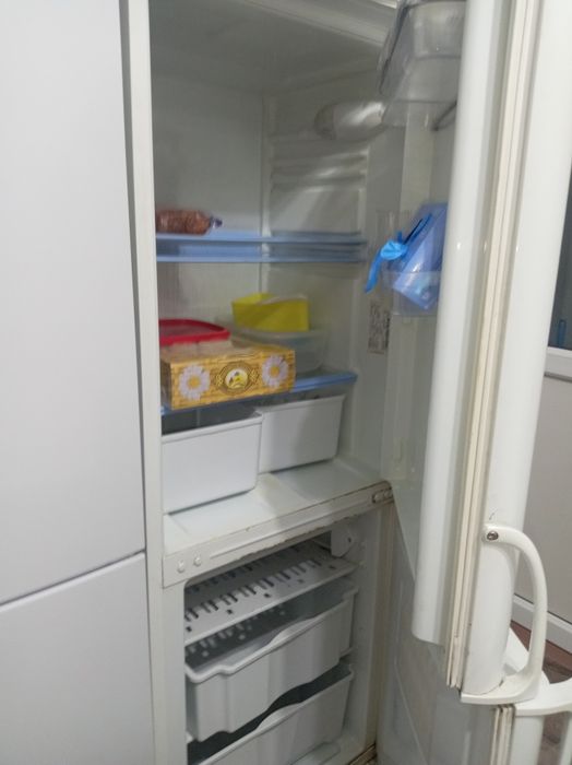 Продам холодильник