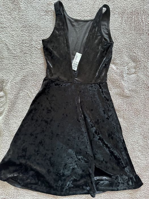 Rochie neagră H&m, mărimea 34, catifea subțire