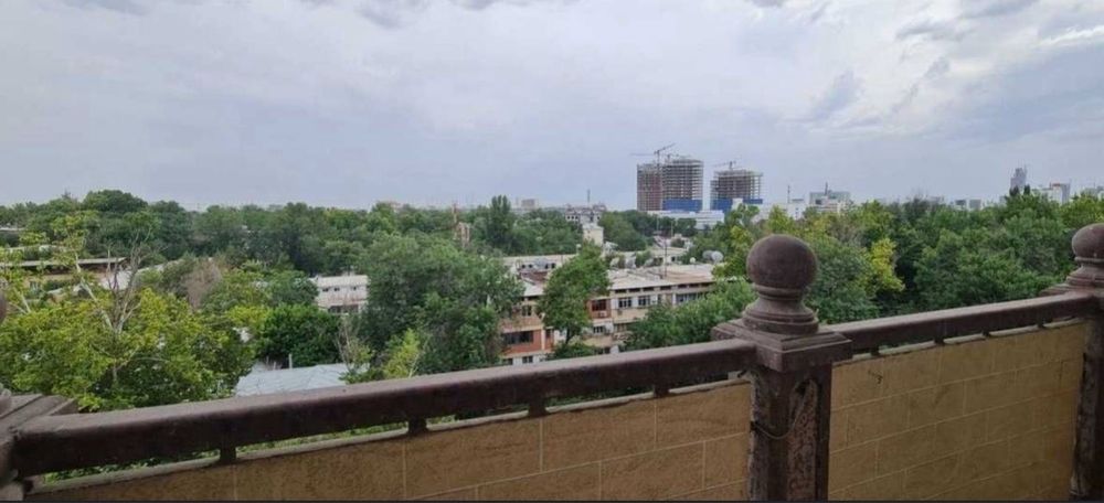 •6/6/10•  ЖК «Габус»  Алайский рынок / м.Абдуллы Кодыри 176 м2