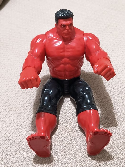 Figurina articulată Red Hulk