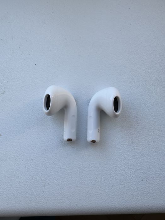 air pods 4