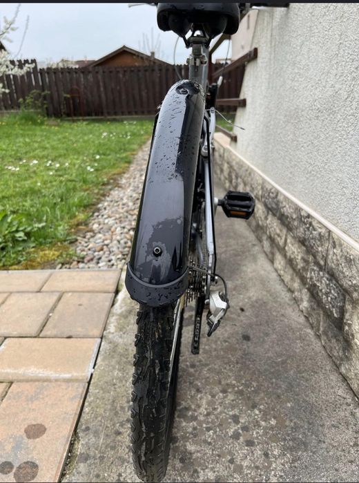 Vând bicicleta Btwin