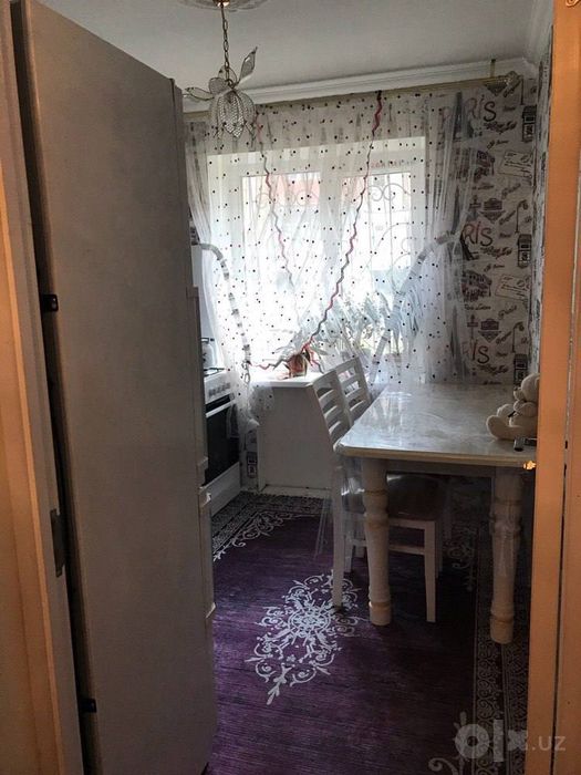 Квартира аренда.  1 хона. Срочно. Чилонзор 4.  Метро Мирзо улугбек