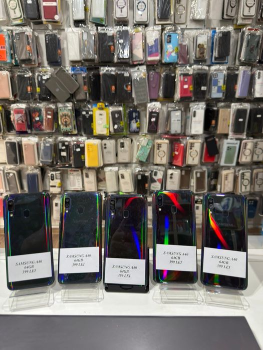 iSellStore Vâlcea:Samsung Galaxy A40 - 64GB- Neverlock -
