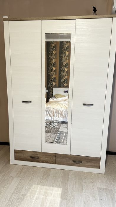 Продаем шкаф б/у