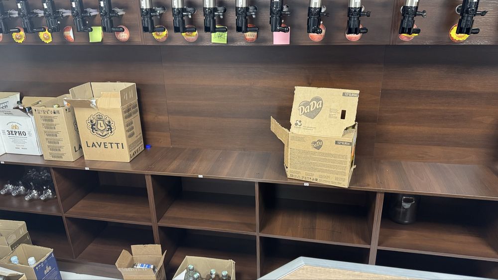 Продам мебель для магазина